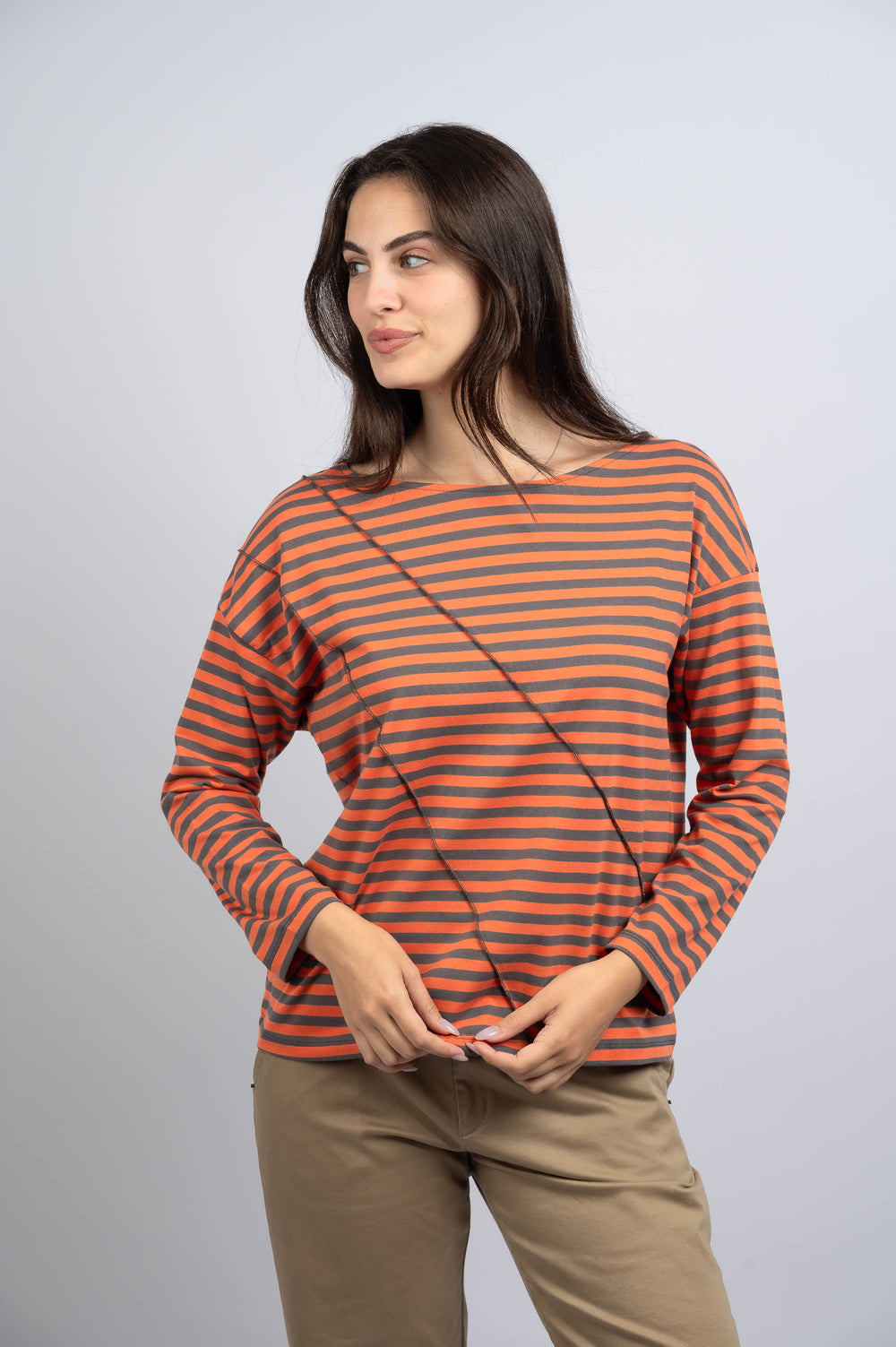 חולצת נחל 49