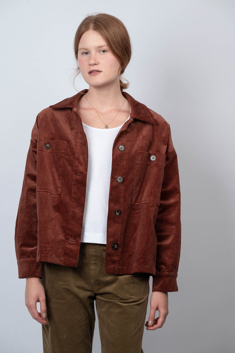 ג'קט שלומית