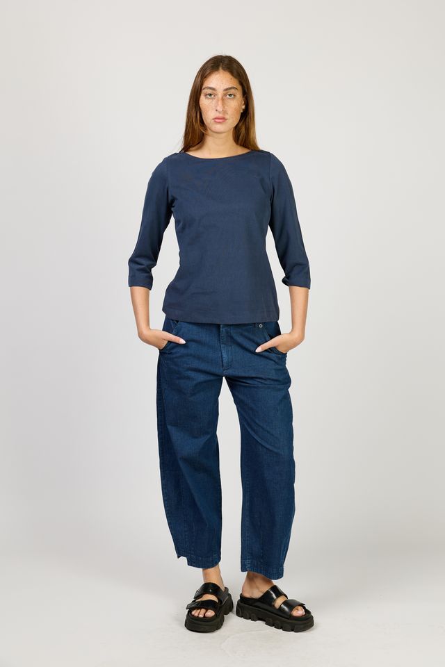 מכנסי פרח ג'ינס