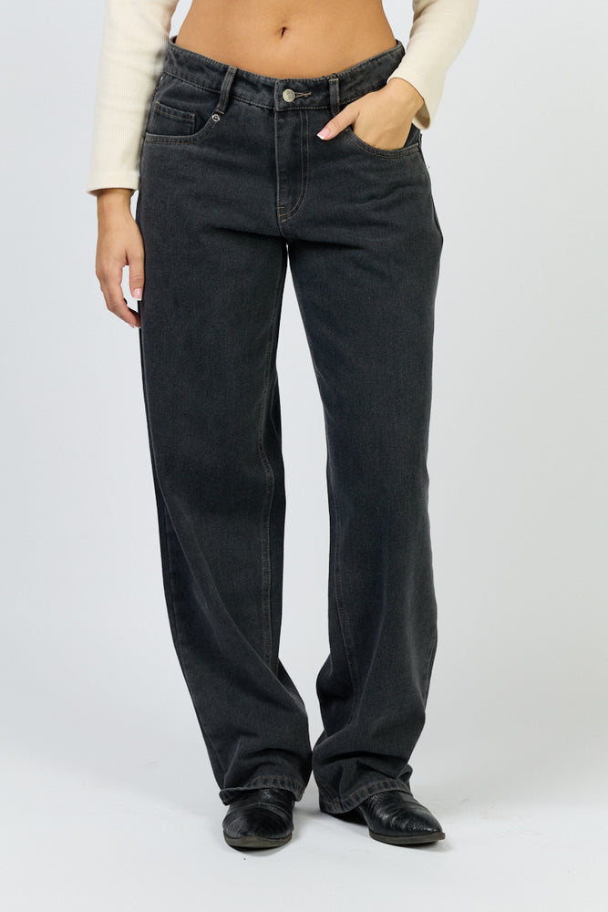 
                      
                        מכנסי אופל ג'
                      
                    