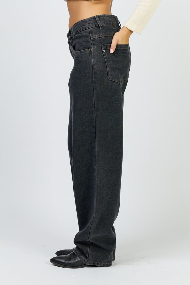 
                      
                        מכנסי אופל ג'
                      
                    