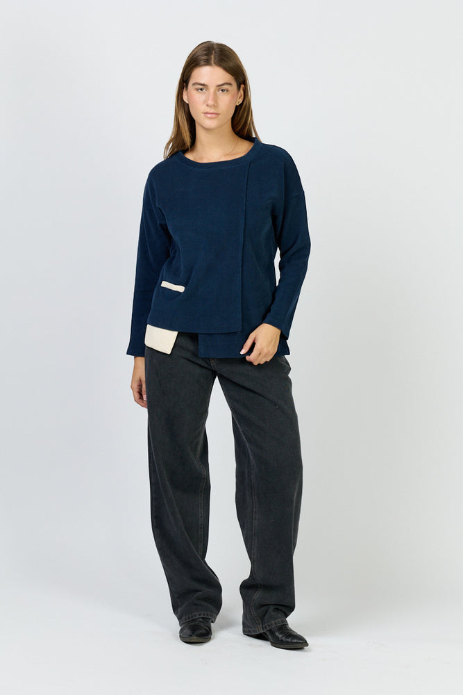 
                      
                        סריג אגוז 49
                      
                    