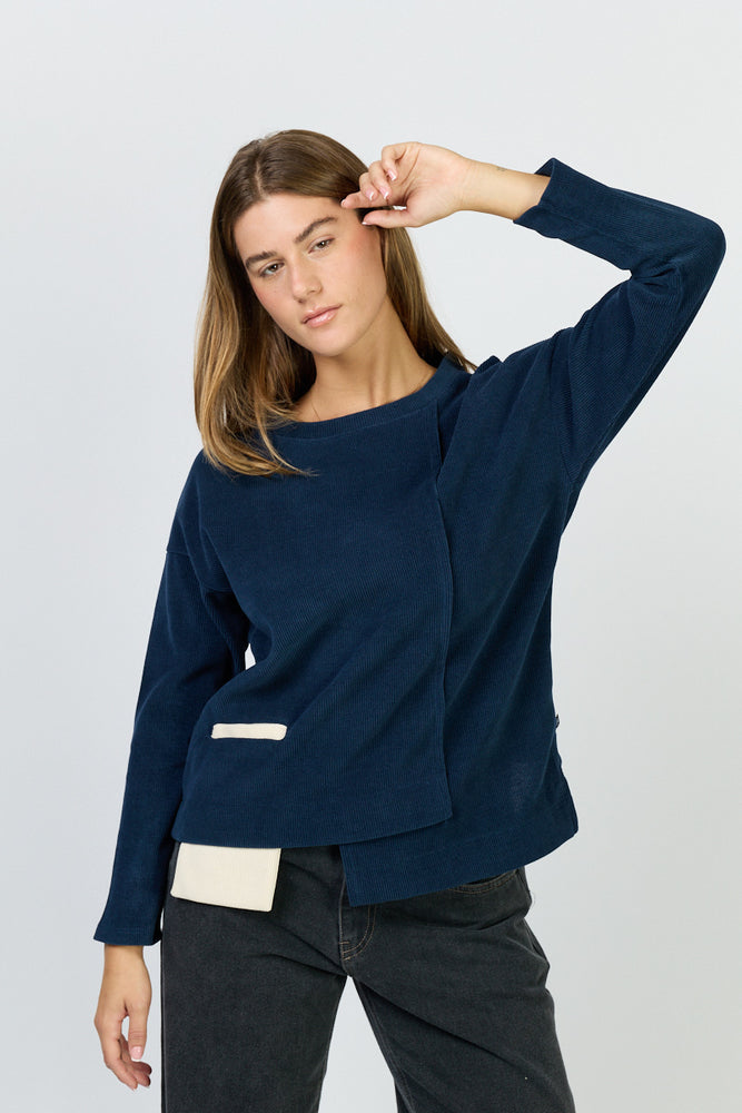 
                      
                        סריג אגוז 49
                      
                    