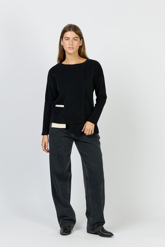 
                      
                        סריג אגוז 49
                      
                    