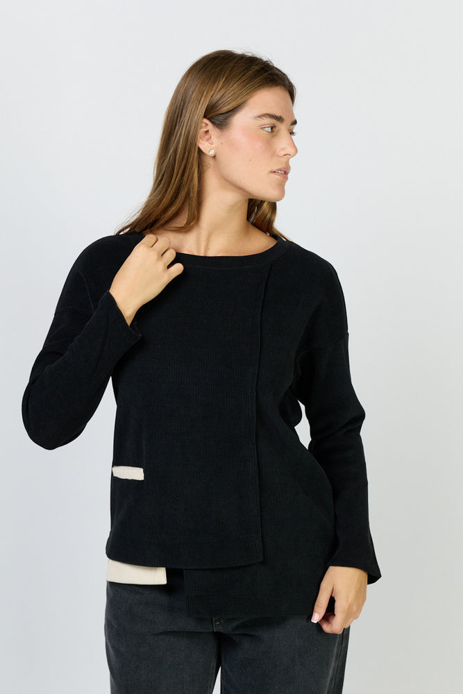 
                      
                        סריג אגוז 49
                      
                    