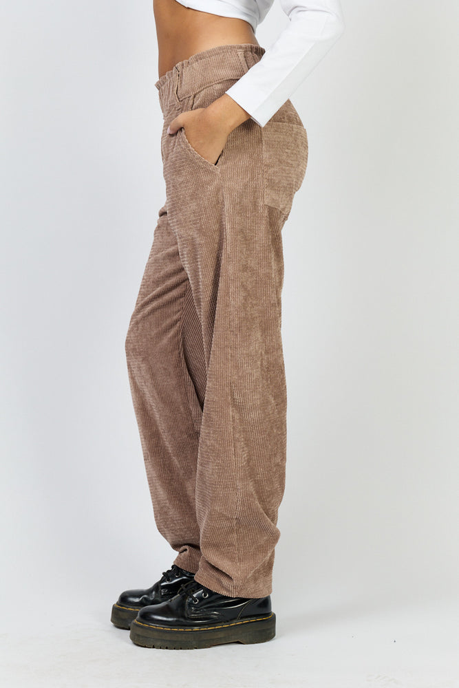 
                      
                        מכנסי אקליפטוס גלים
                      
                    