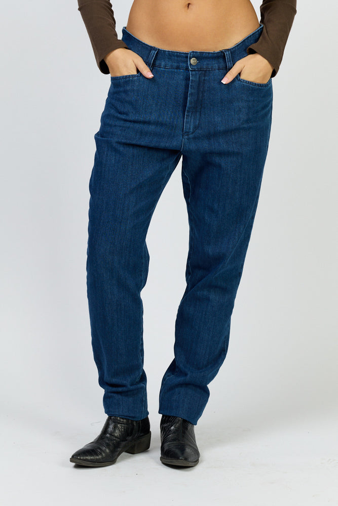 
                      
                        מכנסי חפת ג' 49
                      
                    