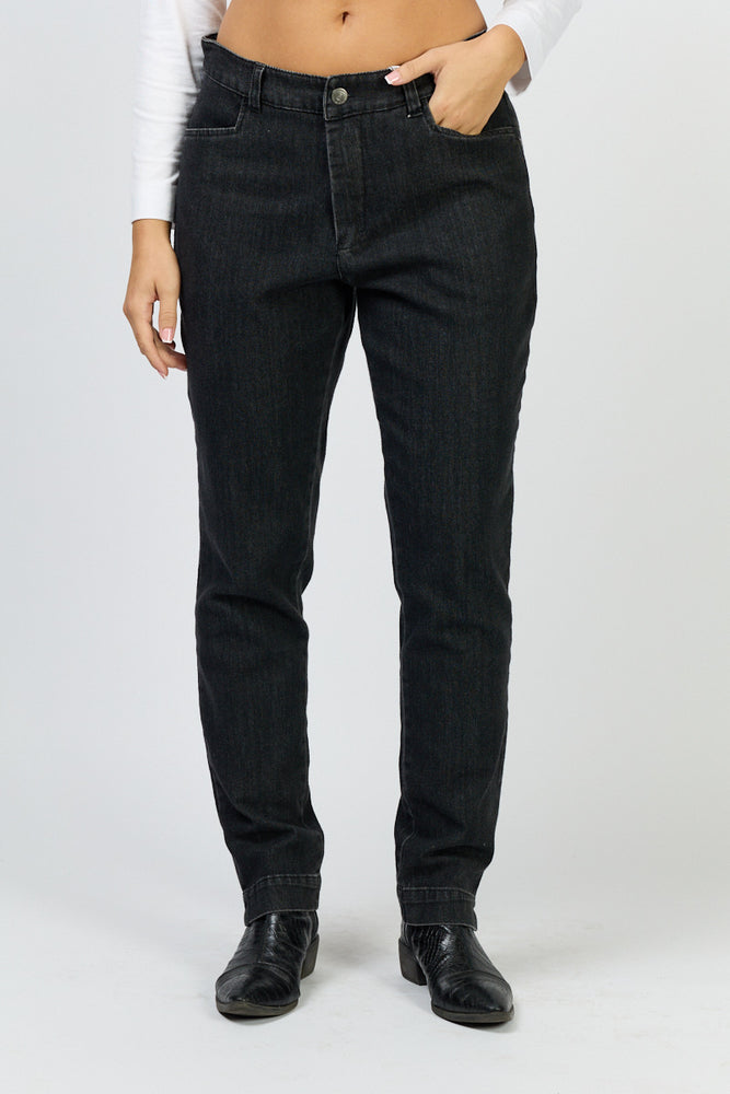 
                      
                        מכנסי חפת ג' 49
                      
                    