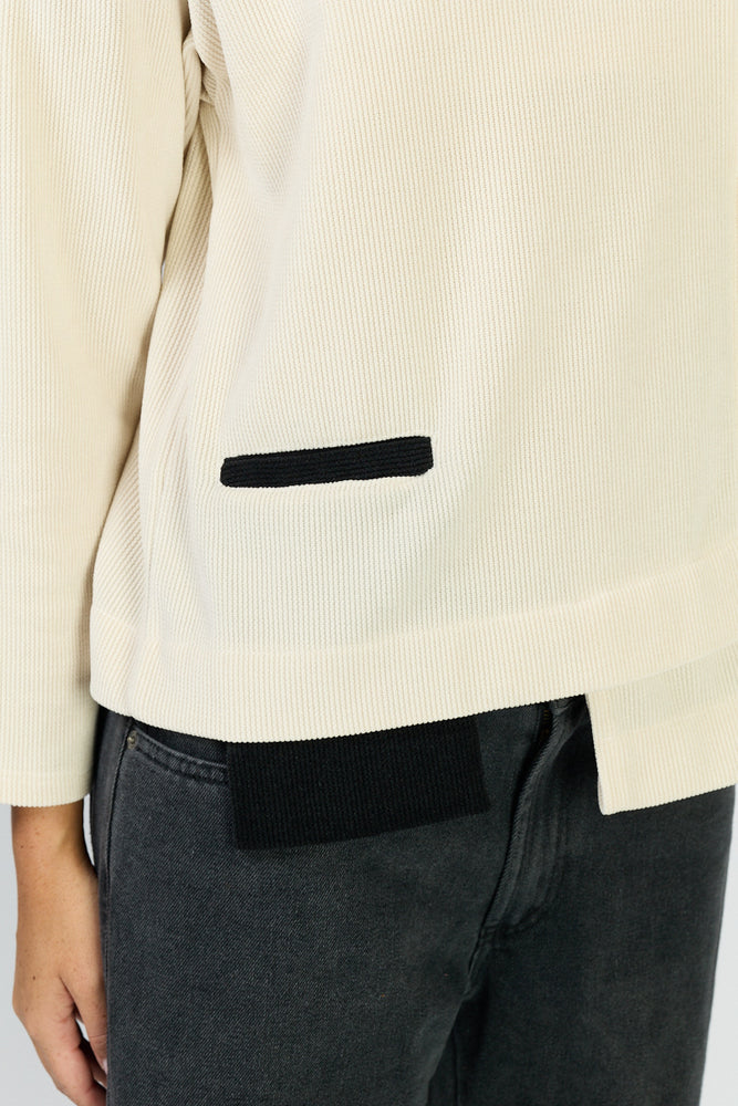 
                      
                        סריג אגוז 49
                      
                    