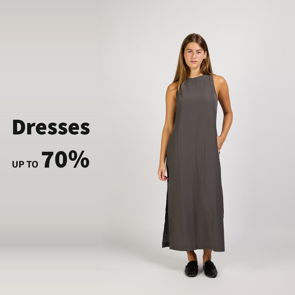 Dresses — up to 70% off — שמלת ניקי 50 אפור